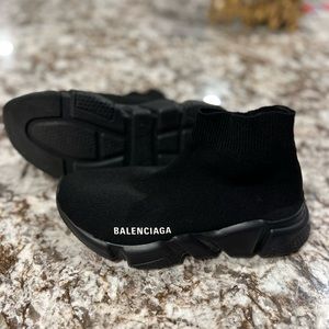 Balenciaga Speed Knit Shoes size 5 EXCELLENT condition